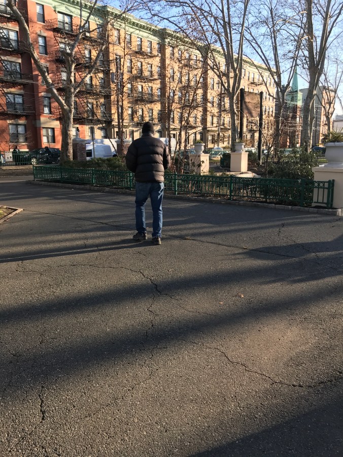 Suddenly Mad- People - my husband is the one who takes care of me (walk through the park 12:10 Monday